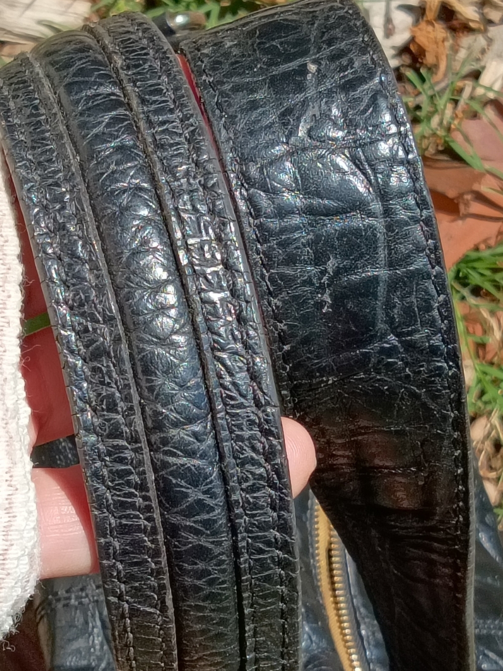 ANTONIO MELANI Black Croc-Embossed Top-Handle Tote - Picture 3 of 8